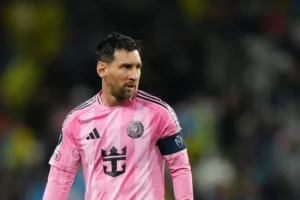 منتخب الأرجنتين يعلن قائمة من 28 لاعبًا لمعسكر مارس بقيادة ليونيل ميسي، مع استدعاء جيانلوكا بريستياني واستبعاد فرانكو ماستانتونو.