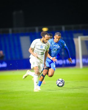 تعادل نيوم والحزم 1-1 في دوري روشن السعودي ضمن الجولة الثلاثين