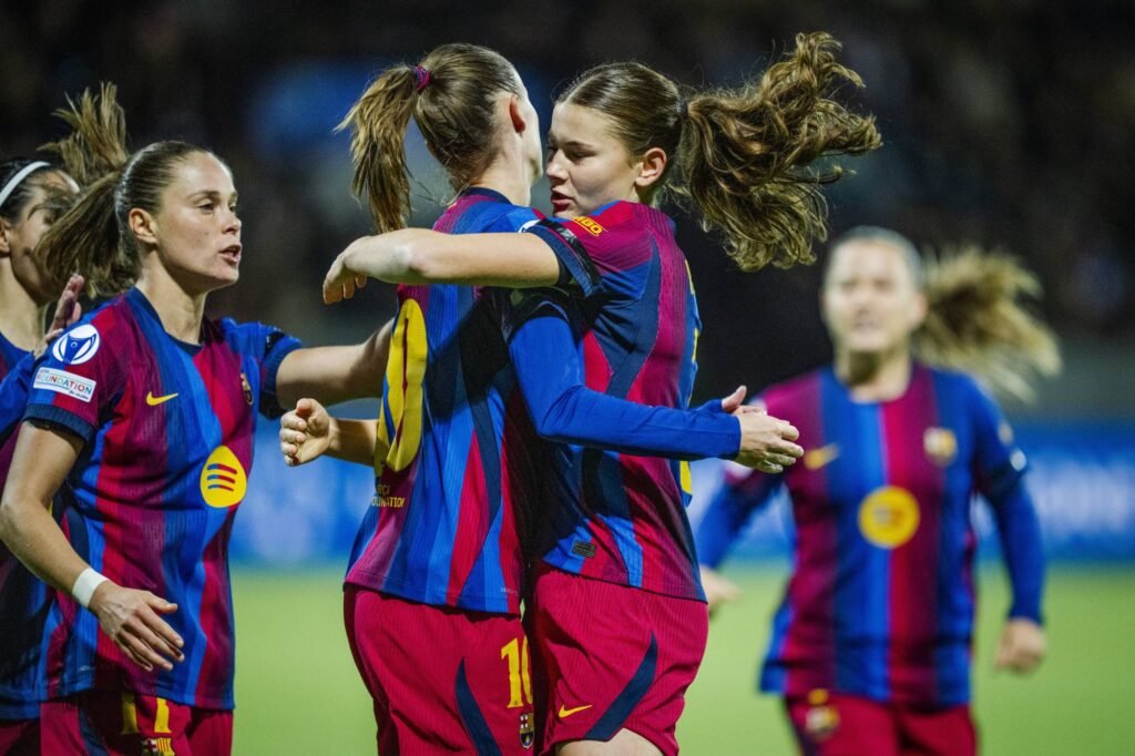 سحق برشلونة للسيدات مضيفه كوج الدنماركي بنتيجة 8-0 ضمن الجولة الثالثة من دوري أبطال أوروبا للسيدات